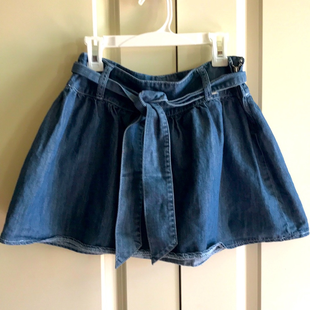 Juniors Denim Skirt.